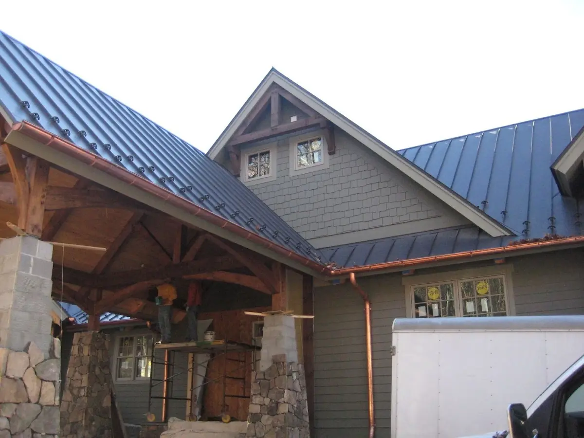 Craftsman Roofing team delivering quality roofing work in Hayward